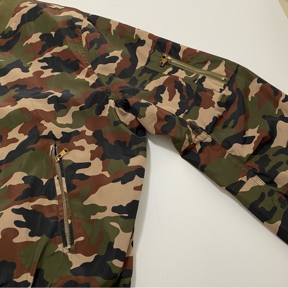 Lightweight Camo Nylon Bomber Jacket Woman Size 1X - Picture 10 of 15